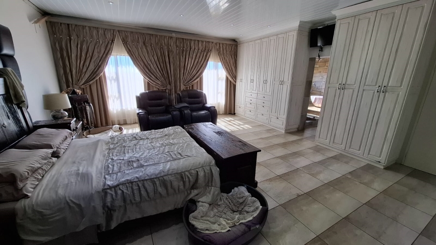 3 Bedroom Property for Sale in Klerksdorp Rural North West